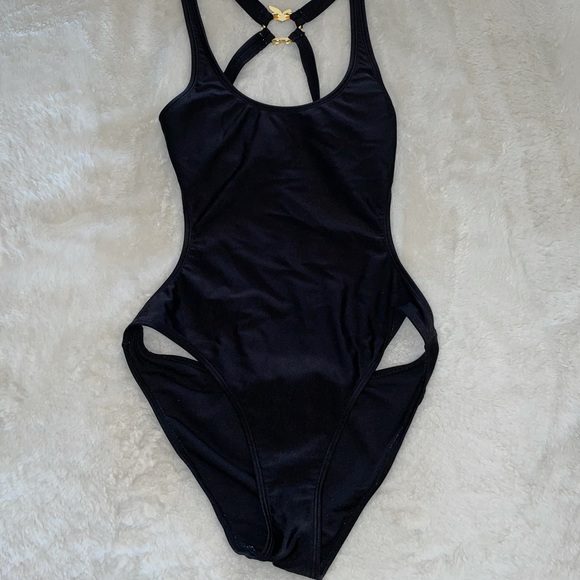 Apple Bottoms- swimwear collection - Picture 2 of 5